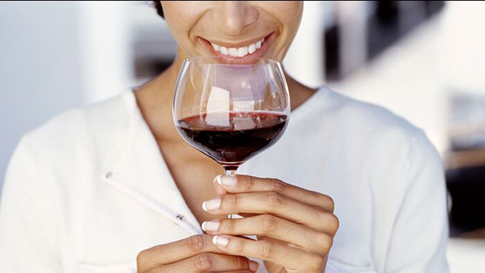 είναι δυνατόν να πίνετε κρασί κατά τη διάρκεια μιας δίαιτας